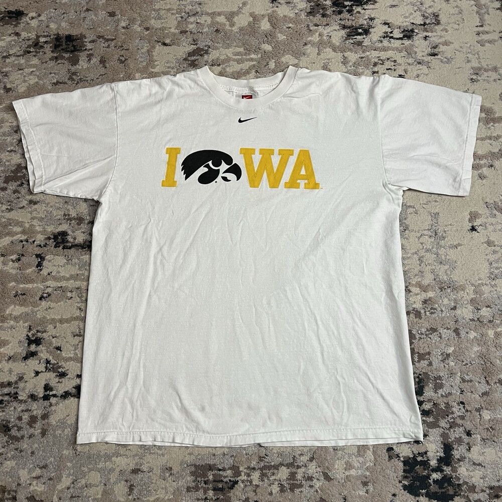 Vintage Y2K Nike Team Iowa Hawkeyes Football T Shirt Size L Center Swoosh